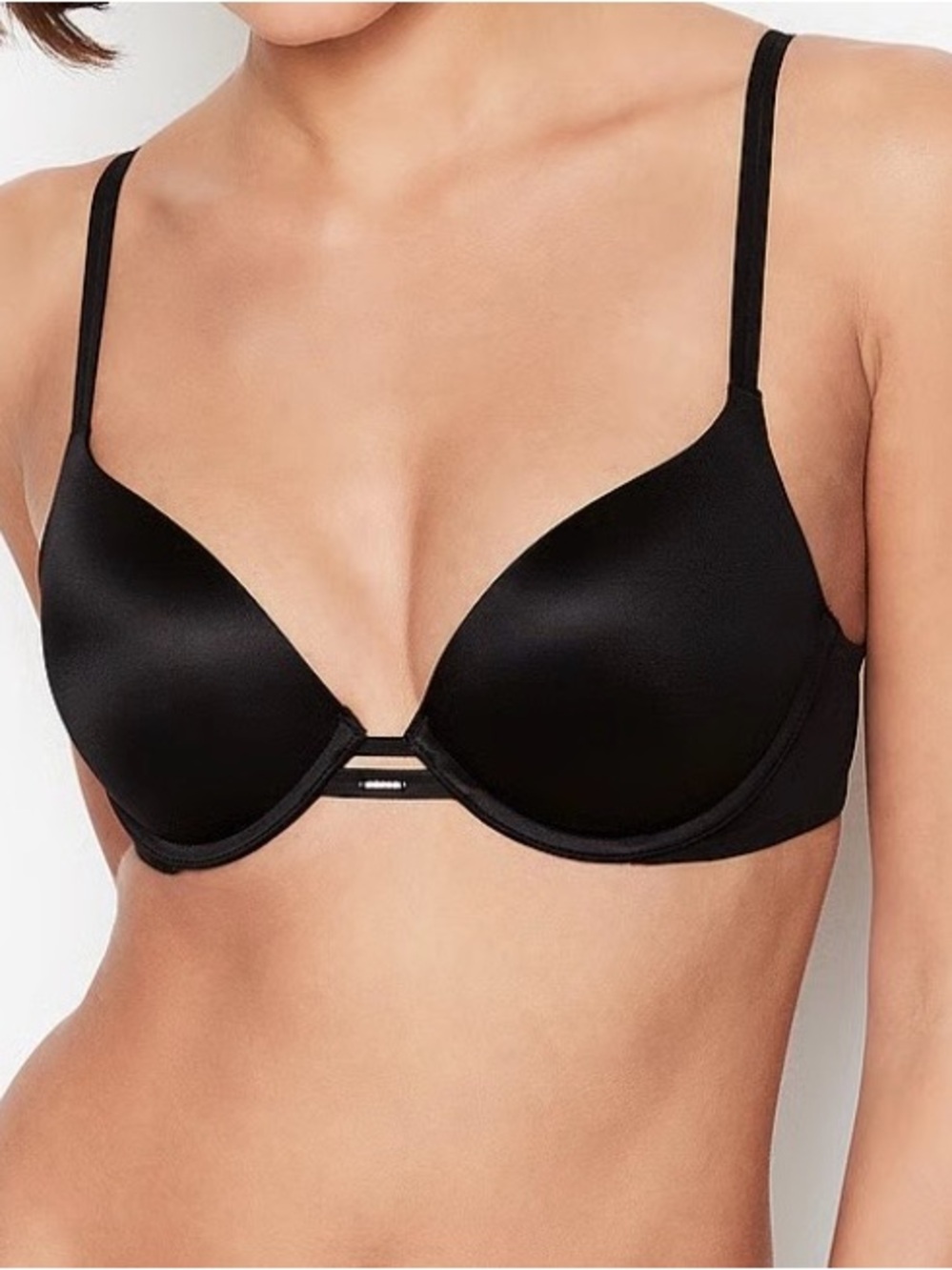 Victoria's Secret Black‎ Plunge Push-Up Bra